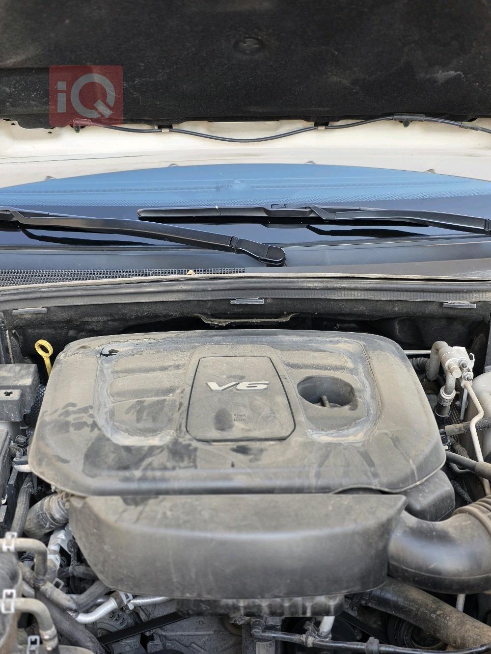 جیپ گراند شیرۆکی